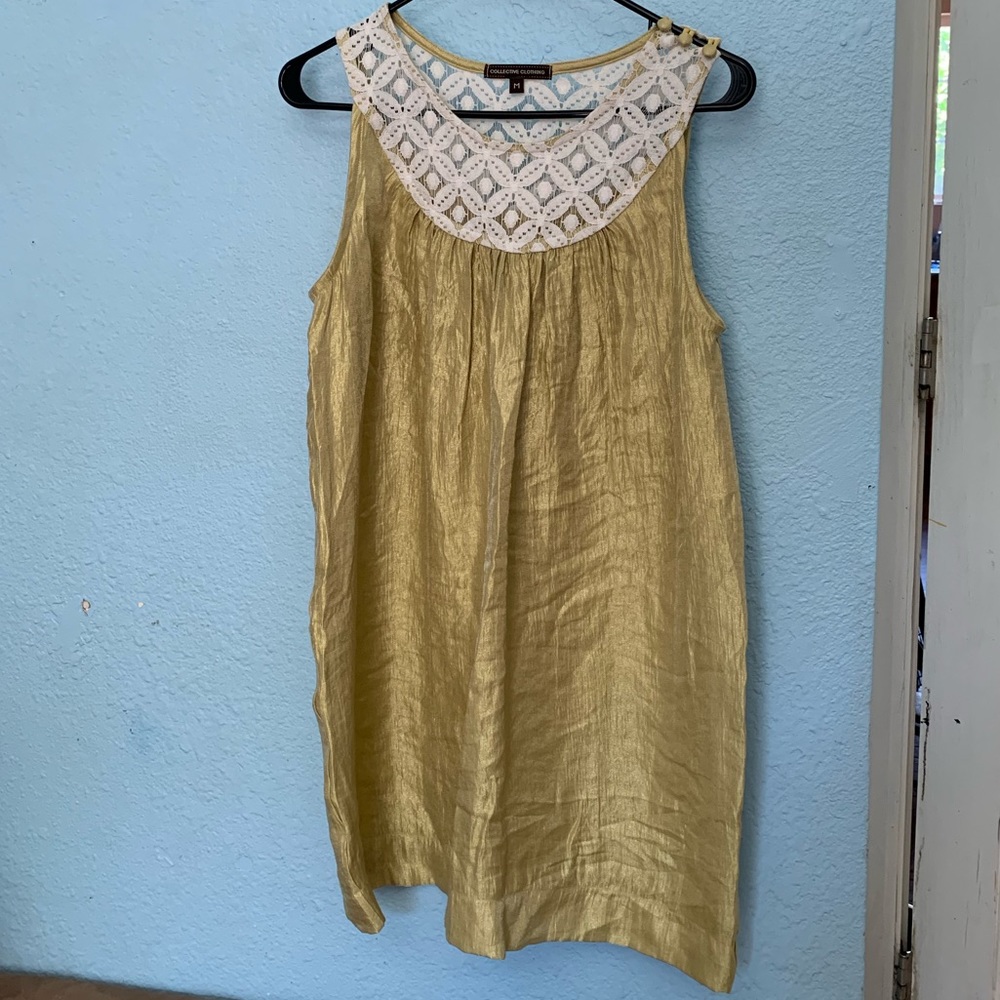 Sleeveless mini smock dress
